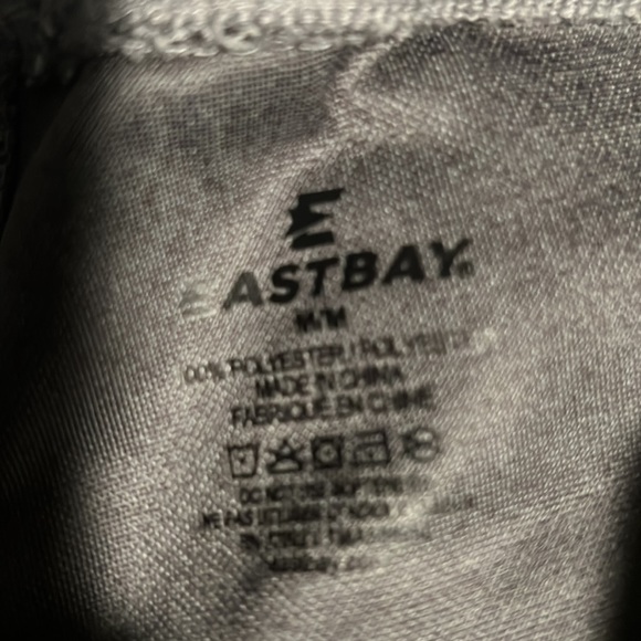 Gray Eastbay shorts size M - Picture 4 of 4